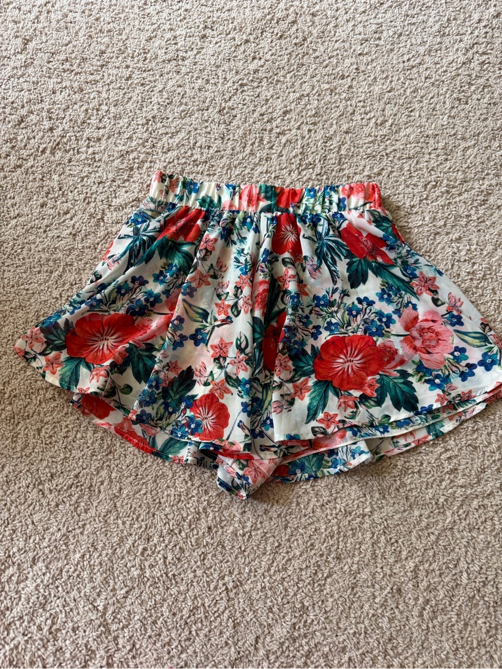 Show Me Your MuMu  Floral Skort